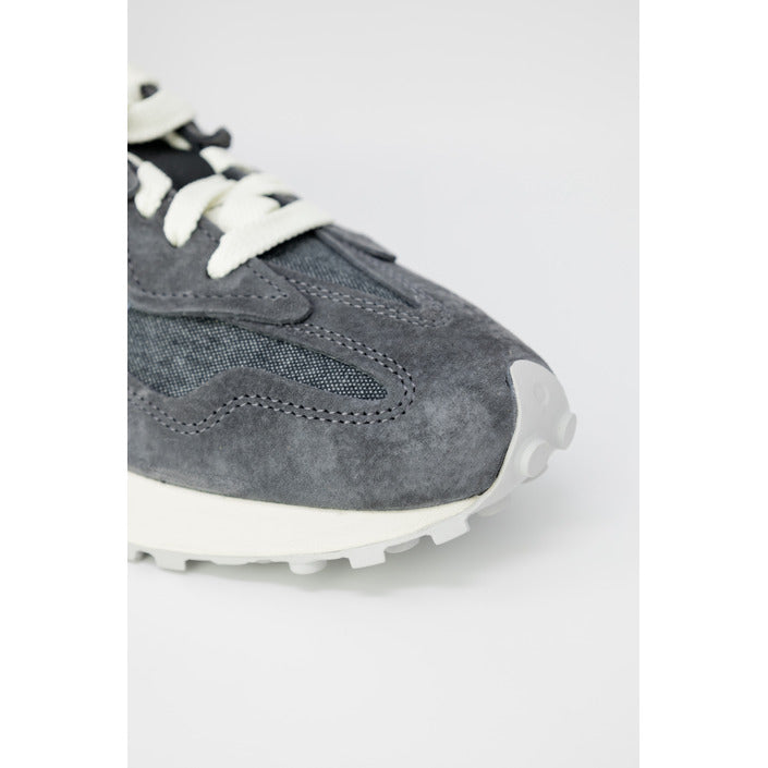 New Balance Men Sneakers